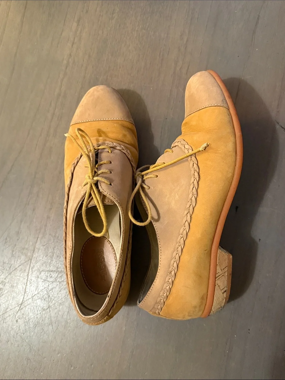 Wolverine Two-Tone Tan and Yellow Leather Lace-Up Derby size 7 (38)